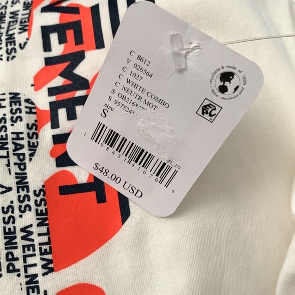 FP MOVEMENT Inspire Buti Logo Tee White NWT - Picture 5 of 8